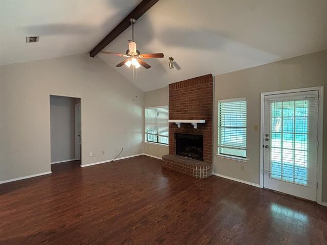 6804 Wayfarer Trail in Fort Worth, TX - Building Photo
