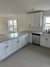 15 Sybaris St in Providence, RI - Building Photo - Building Photo