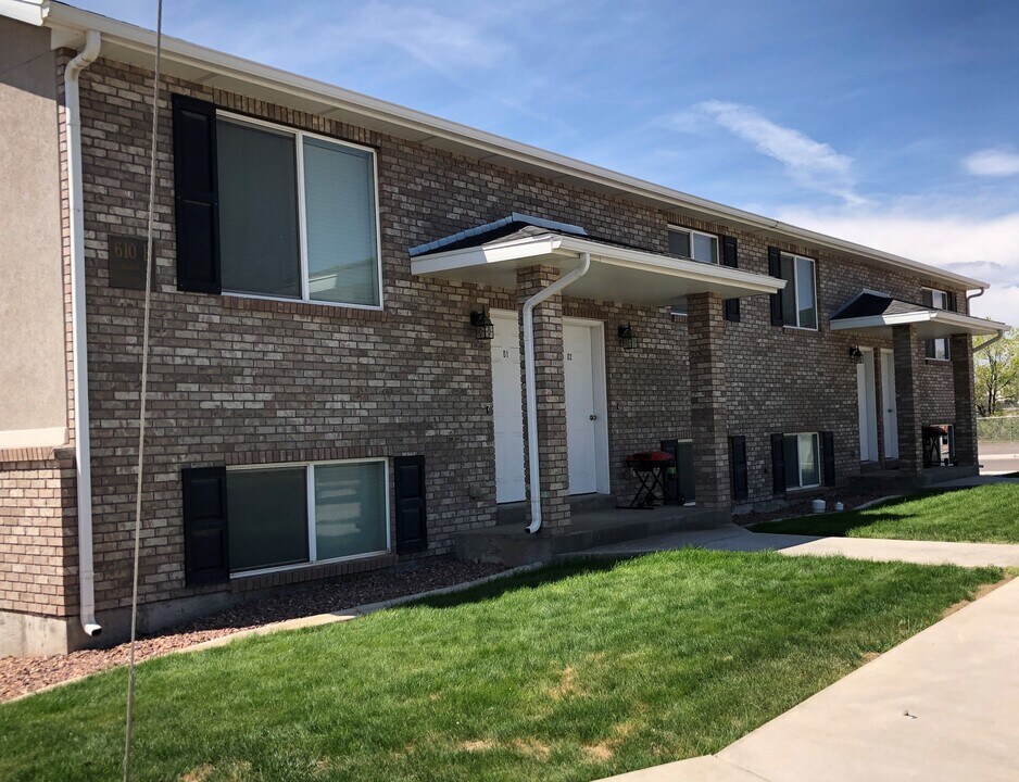 610 E Lagoon St in Roosevelt, UT - Building Photo