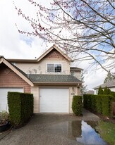 4751 Shattuck Ave S in Renton, WA - Building Photo