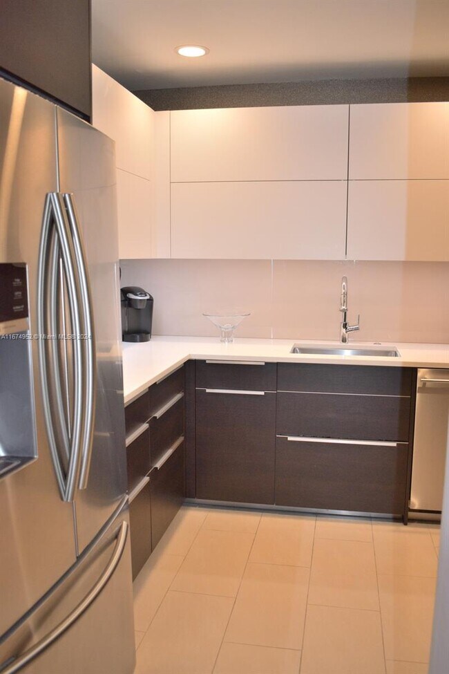 property at 71 Eastgate Dr