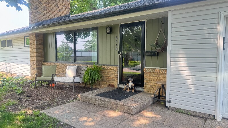 6440 Washburn Ave S in Minneapolis, MN - Building Photo