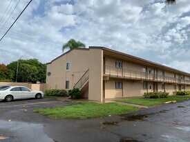 2908 Clark Rd, Unit 2 in Sarasota, FL - Building Photo
