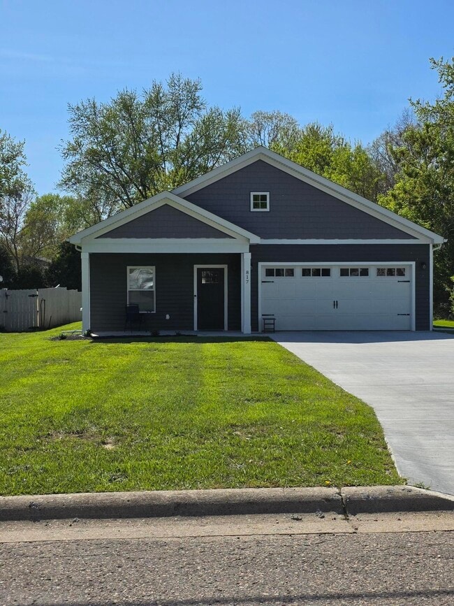 property at 817 Moore St