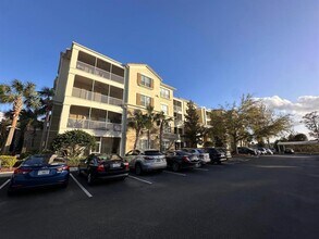 3362 Robert Trent Jones Dr in Orlando, FL - Building Photo - Building Photo