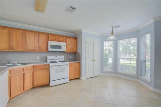 19319 Pinewood Mist Ln in Humble, TX - Building Photo - Building Photo