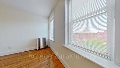 1298 Commonwealth Ave, Unit 36 in Boston, MA - Building Photo - Building Photo