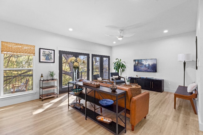 6786 River Rd in New Braunfels, TX - Building Photo - Building Photo