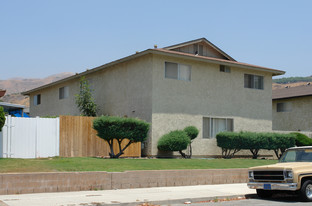 151 Sespe Ave Apartments