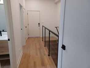 5000 S Woodlawn Ave in Chicago, IL - Building Photo - Building Photo