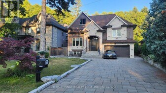 51 Kirk Bradden Rd E in Toronto, ON - Building Photo