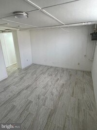 3146 Levick St photo'