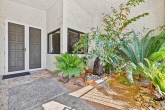 1570 S La Verne Way in Palm Springs, CA - Building Photo - Building Photo