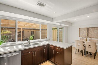 6021 Calle De Felice in San Jose, CA - Building Photo - Building Photo