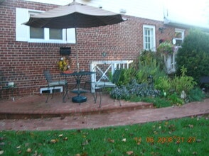 5906 Grayson St, Unit B in Springfield, VA - Building Photo - Building Photo
