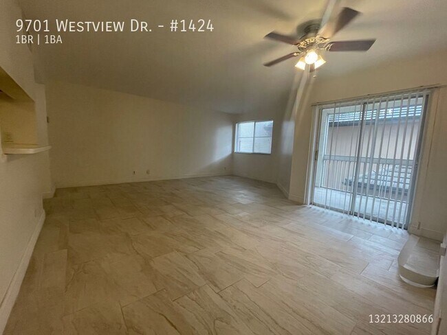9701 Westview Dr-Unit -#1424 in Coral Springs, FL - Building Photo - Building Photo