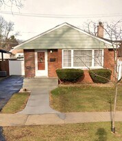 10724 S Drake Ave in Chicago, IL - Building Photo