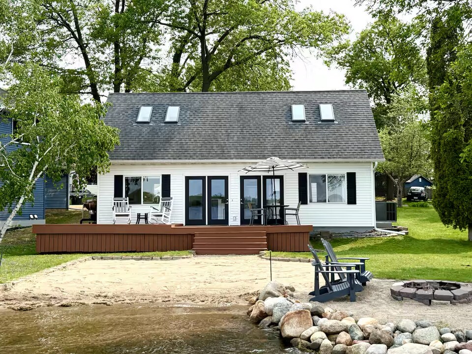 26649 North Dr in Zimmerman, MN - Building Photo