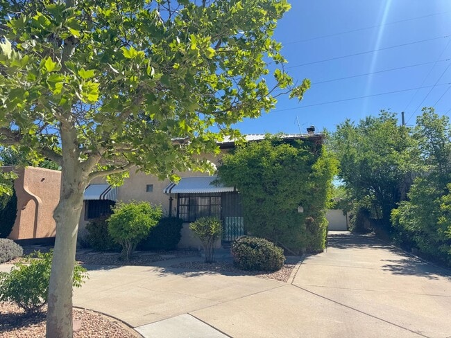 property at 820 Vassar Dr NE