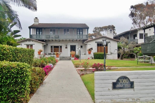 property at 3080 Lincoln St