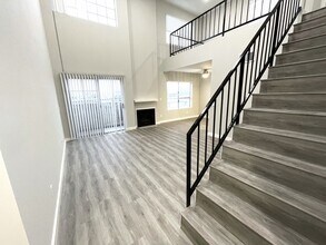 3445 Mentone Ave in Los Angeles, CA - Building Photo - Building Photo