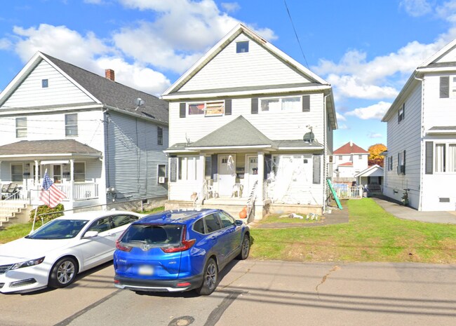 648 E Scott St in Olyphant, PA - Building Photo - Building Photo