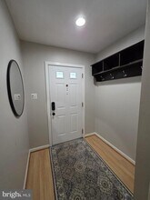 8140 Drayton Ln in Springfield, VA - Building Photo - Building Photo