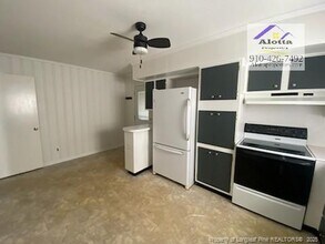 1933 Wayne Ln in Fayetteville, NC - Building Photo - Building Photo