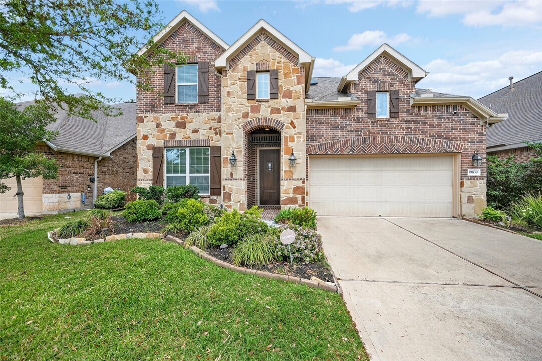 19830 Hamlet Shadow Ln in Cypress, TX - Building Photo