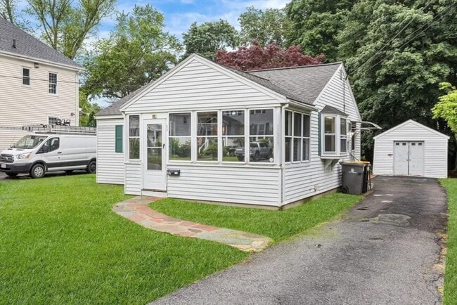 property at 22 Arthur St