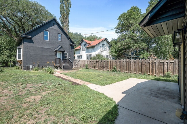 3127 33rd Ave S in Minneapolis, MN - Building Photo - Building Photo