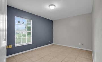 4508 30th St SW, Unit 4510 in Lehigh Acres, FL - Building Photo - Building Photo