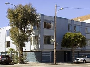 675 Cole St in San Francisco, CA - Building Photo - Building Photo