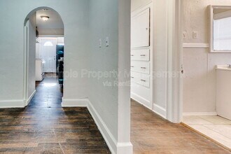 944 East Dr in Oklahoma City, OK - Building Photo - Building Photo