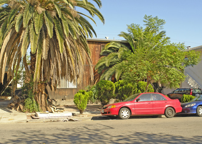 1126 N Formosa Ave in West Hollywood, CA - Building Photo - Building Photo