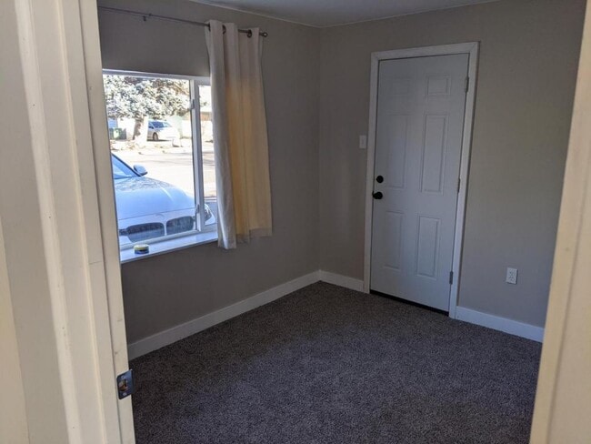 770 Douglas Ave in Loveland, CO - Building Photo - Building Photo