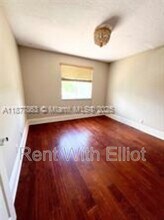 3381 SW 51st Pl in Fort Lauderdale, FL - Building Photo - Building Photo