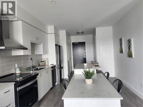 15 Glebe St in Cambridge, ON - Building Photo - Building Photo