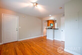 190 Kirkwood Rd NE in Atlanta, GA - Building Photo - Building Photo