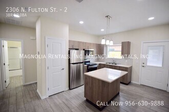 2306 N Fulton St in Edinburg, TX - Building Photo - Building Photo
