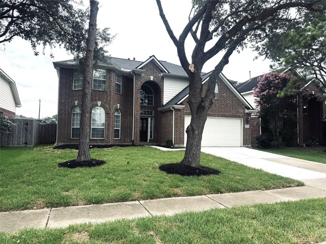 3623 Pine Valley Dr in Pearland, TX - Building Photo - Building Photo