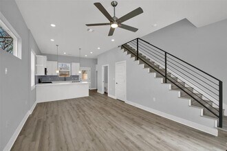 1104 Begonia Terrace in Austin, TX - Building Photo - Building Photo