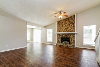 2472 Hewatt Rd in Snellville, GA - Building Photo - Building Photo