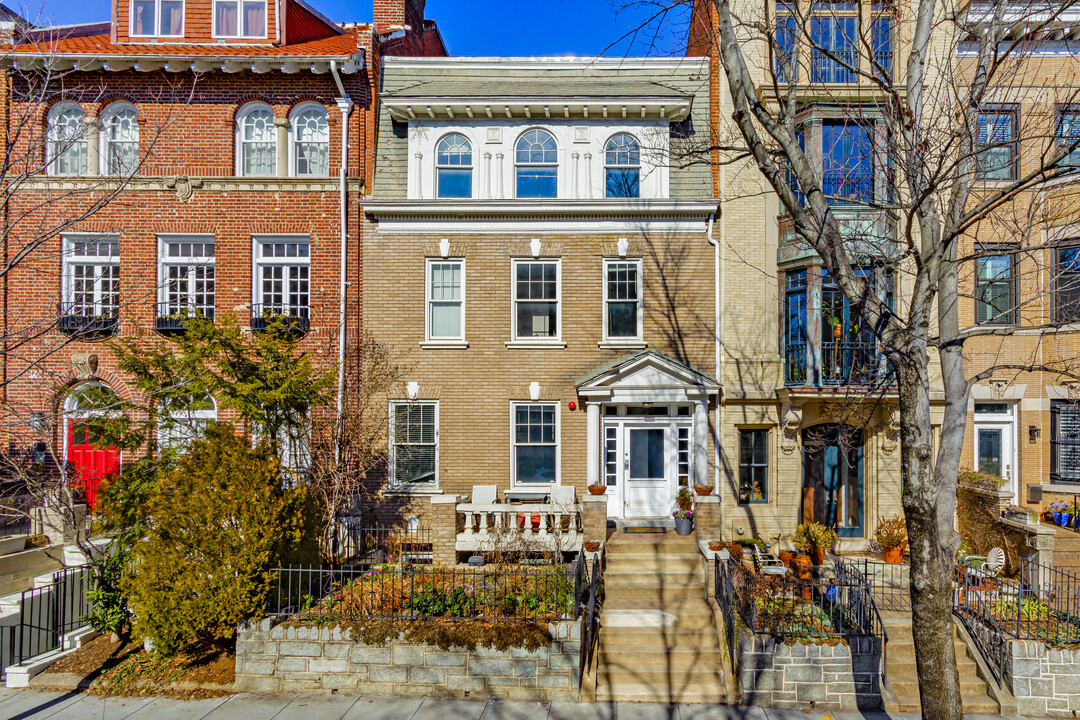 1845 Kalorama Rd Nw in Washington, DC - Building Photo