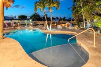 2219 NE 17th Ct in Fort Lauderdale, FL - Building Photo - Building Photo