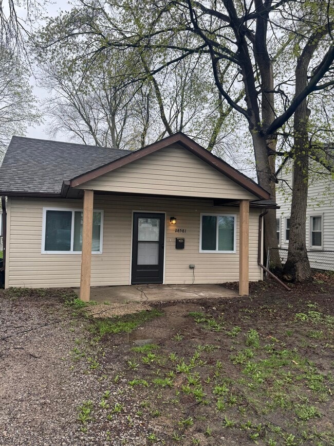 property at 28581 Brentwood St