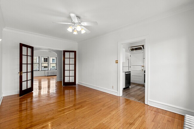 814 Mulford St, Unit 3C in Evanston, IL - Building Photo - Building Photo