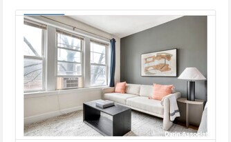 128 Hemenway St, Unit 201 in Boston, MA - Building Photo