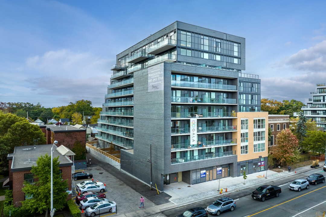 Danny Danforth Condos in Toronto, ON - Building Photo