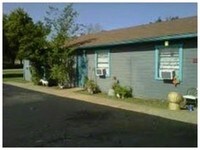 Building Photo - 102 Gregory St Apartamentos in Green Forest, Arkansas